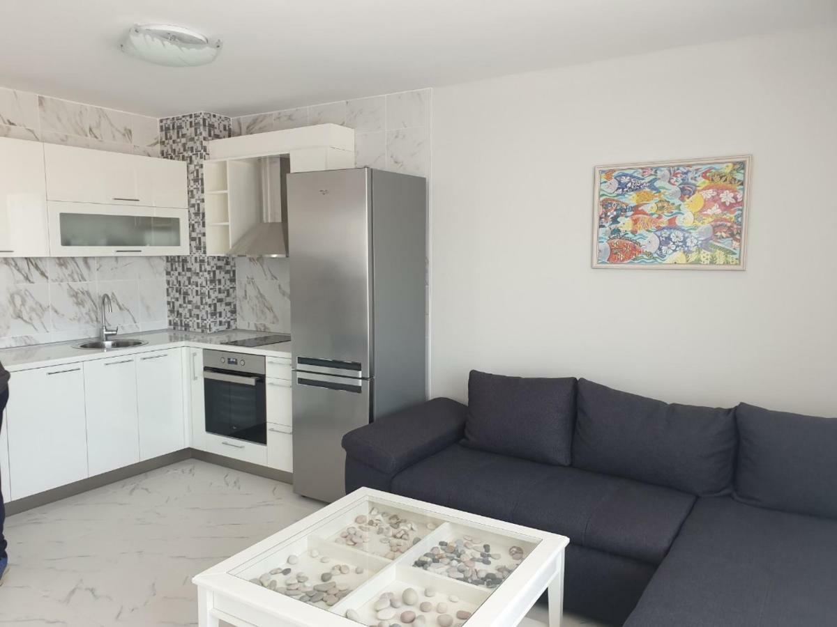 Hiora Apartments Vasiliko 茨雷沃 外观 照片