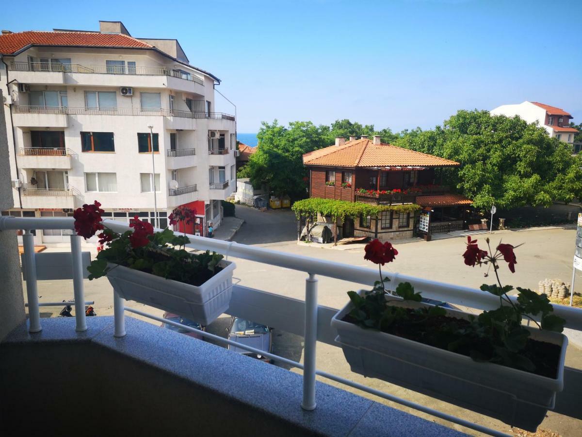 Hiora Apartments Vasiliko 茨雷沃 外观 照片