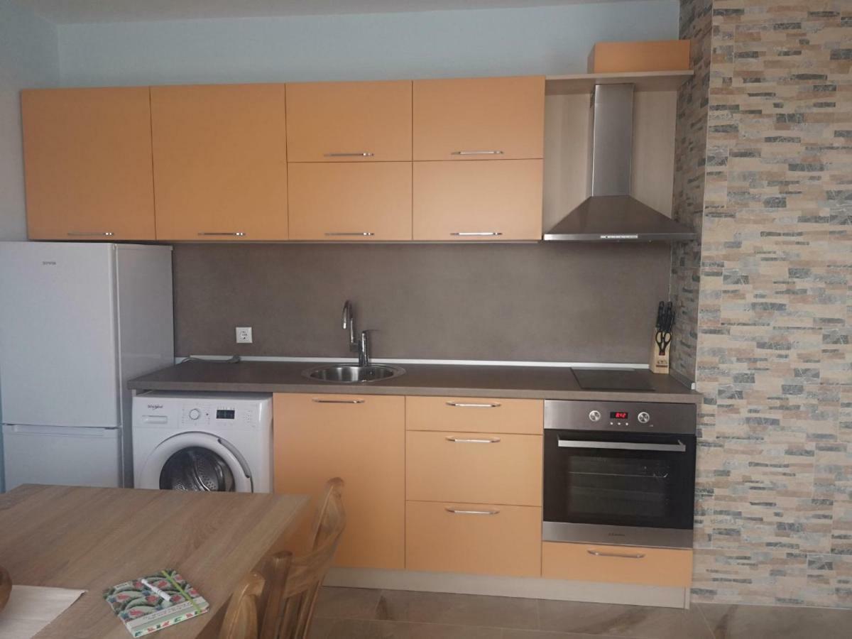 Hiora Apartments Vasiliko 茨雷沃 外观 照片