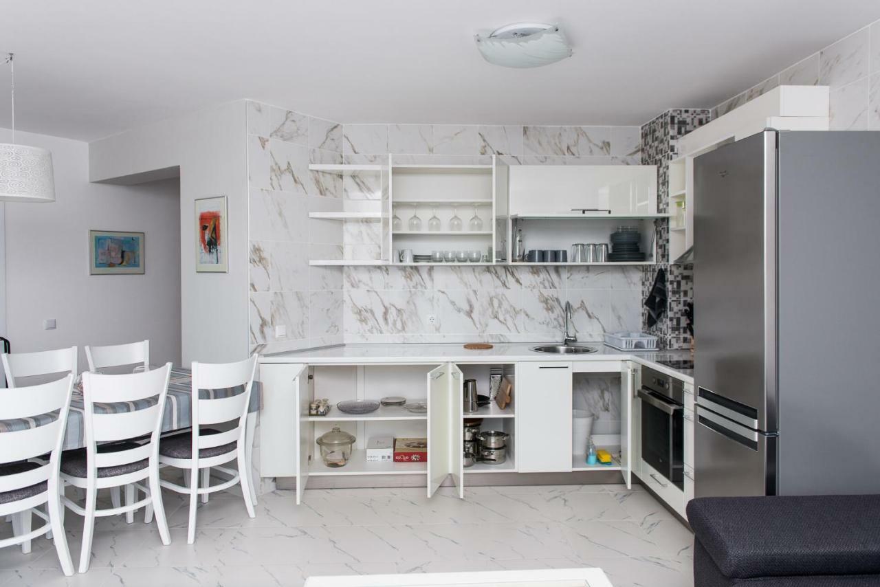 Hiora Apartments Vasiliko 茨雷沃 外观 照片