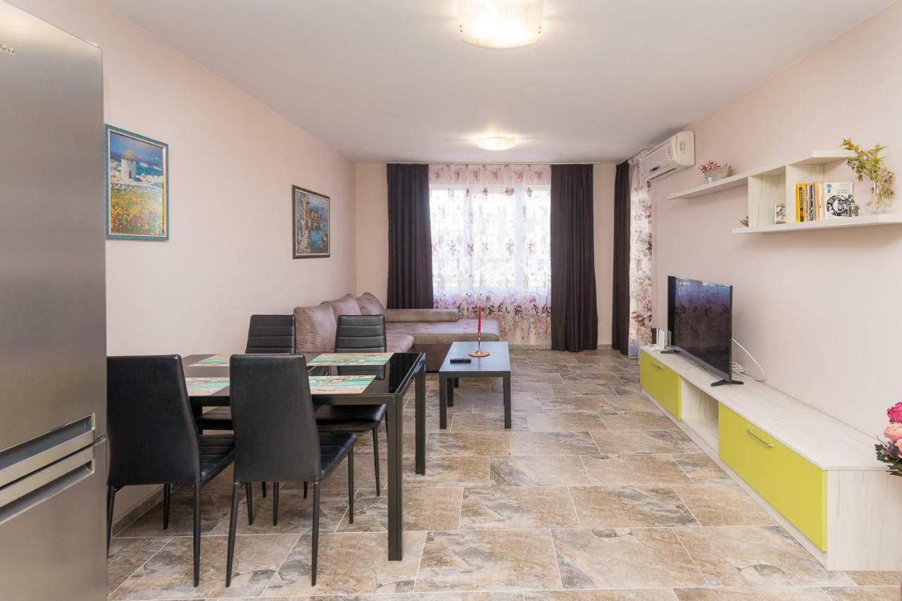 Hiora Apartments Vasiliko 茨雷沃 外观 照片